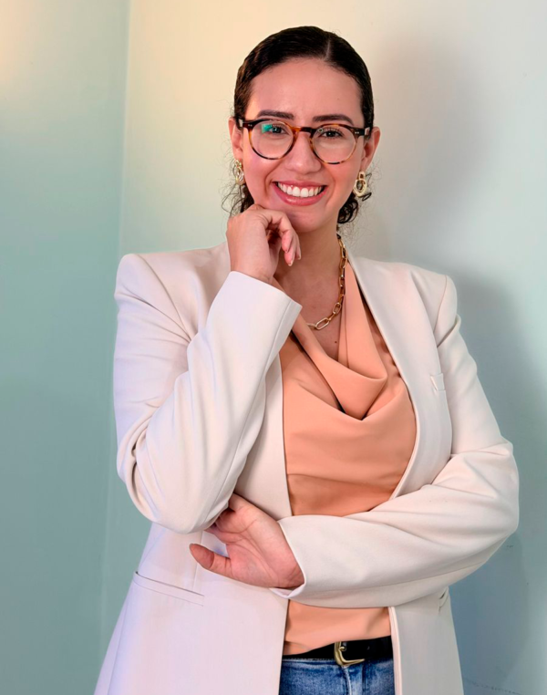 8367f535-aa31-46df-abad-f11cf4d204d4